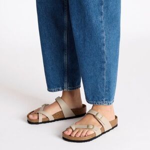 Birkenstock Mayari Birko-Flor Sandals in Sandcastle Size 36